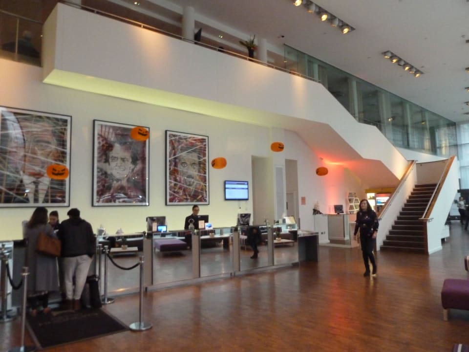 Lobby DoubleTree by Hilton Manchester - Piccadilly