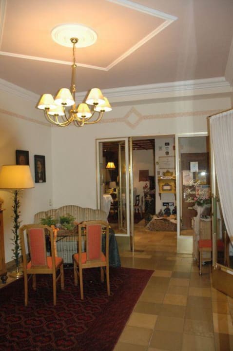 Lobby/Eingang Hotel Nicolay 1881