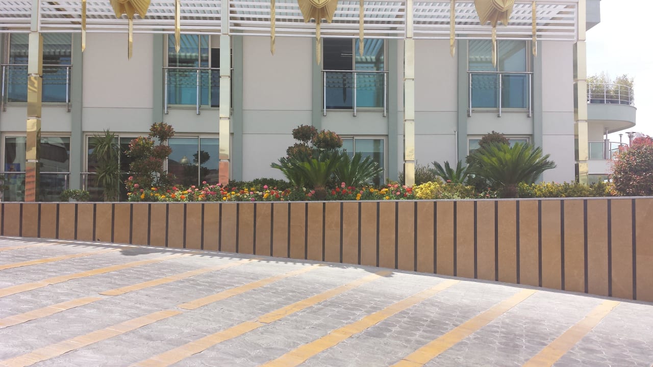 Hotel Einfahrt Hotel Delphin Imperial