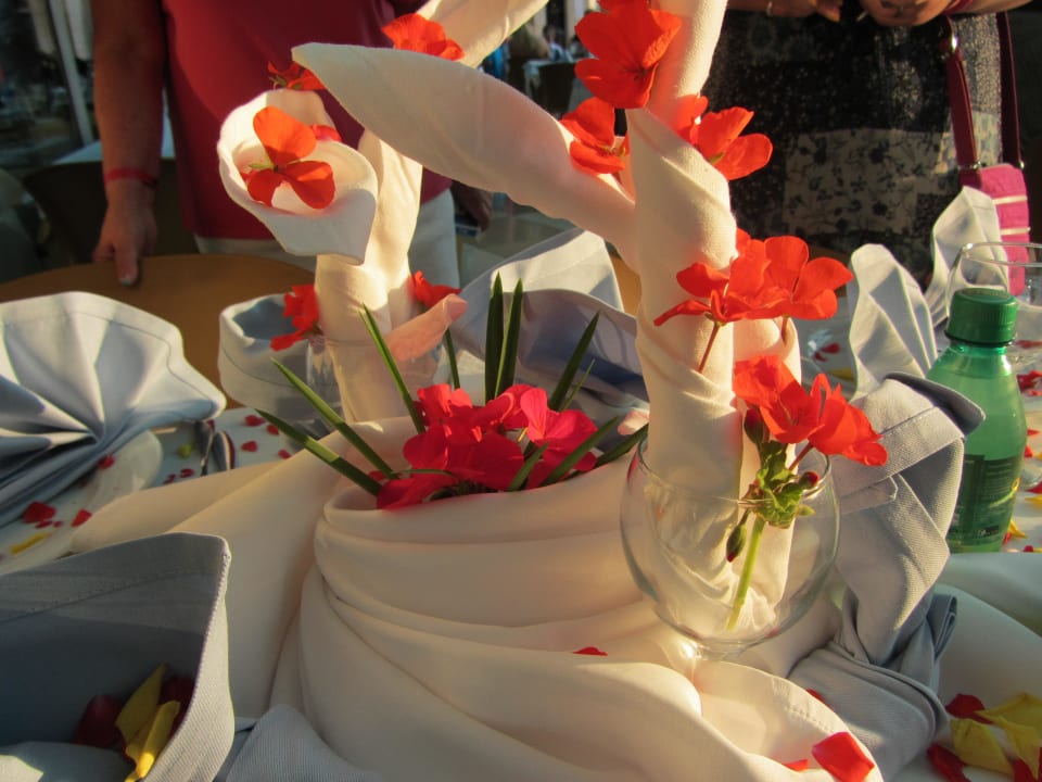 Schön gedeckter Tisch Alaiye Resort & Spa