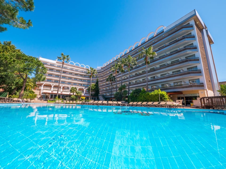 Außenansicht Golden Port Salou & Spa