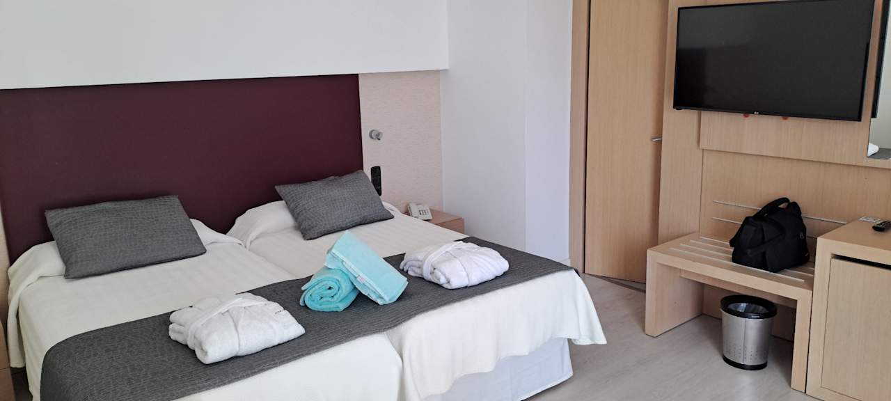 Zimmer CM Playa del Moro