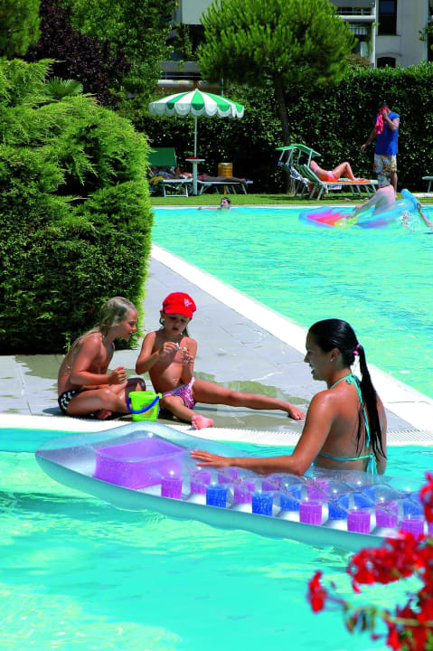 Piscina particolare Hotel Falcone