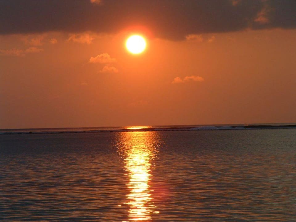 Wschód słońca Meeru Maldives Resort Island