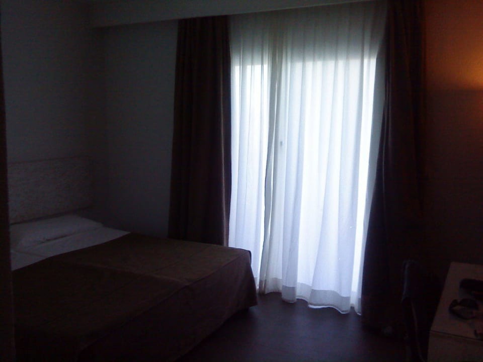 Spartanisch aber ok Destino Pacha Ibiza Resort - Adults only