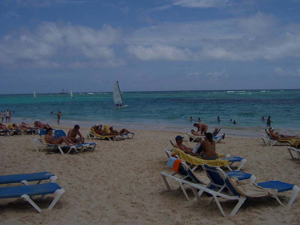 Strand und Sonnenliegen Hotel Riu Palace Bavaro