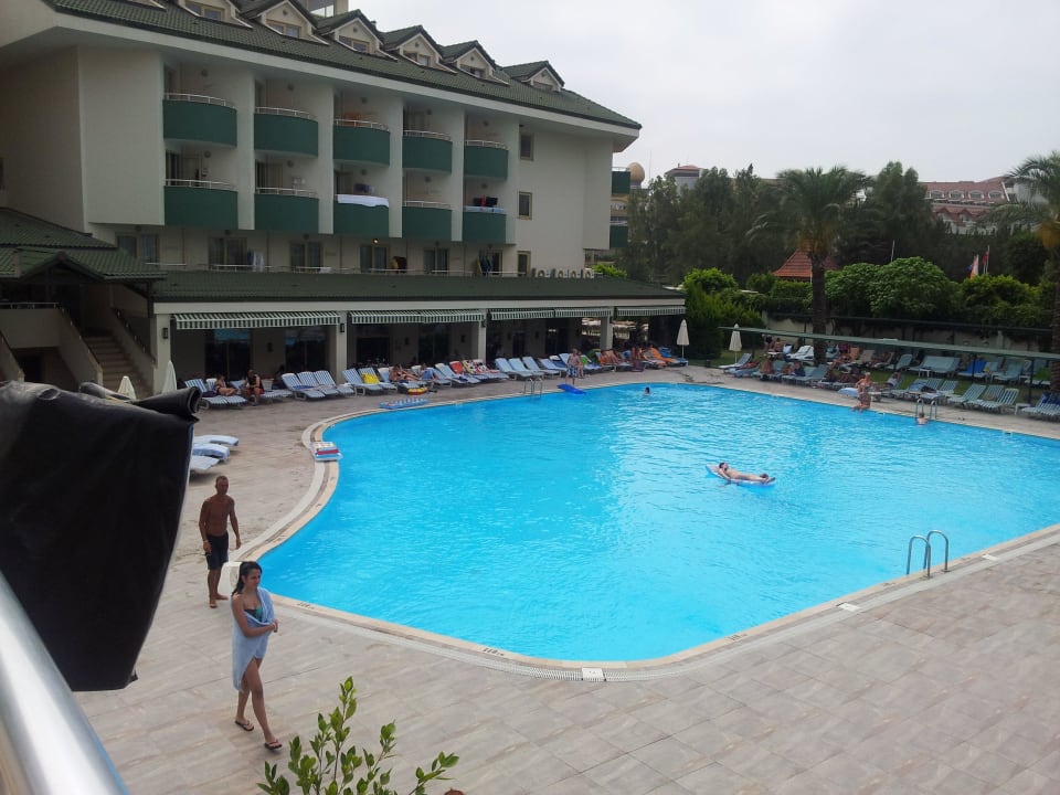 Großer Pool Side Breeze Hotel