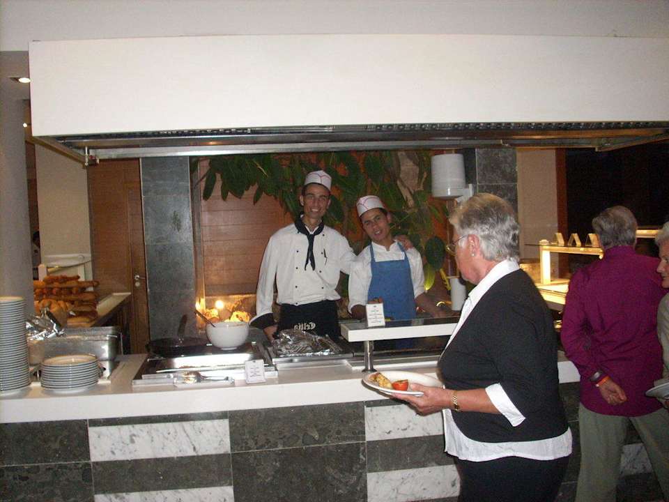 Immer gutgelaunte Köche The Orangers Beach Resort and Bungalows