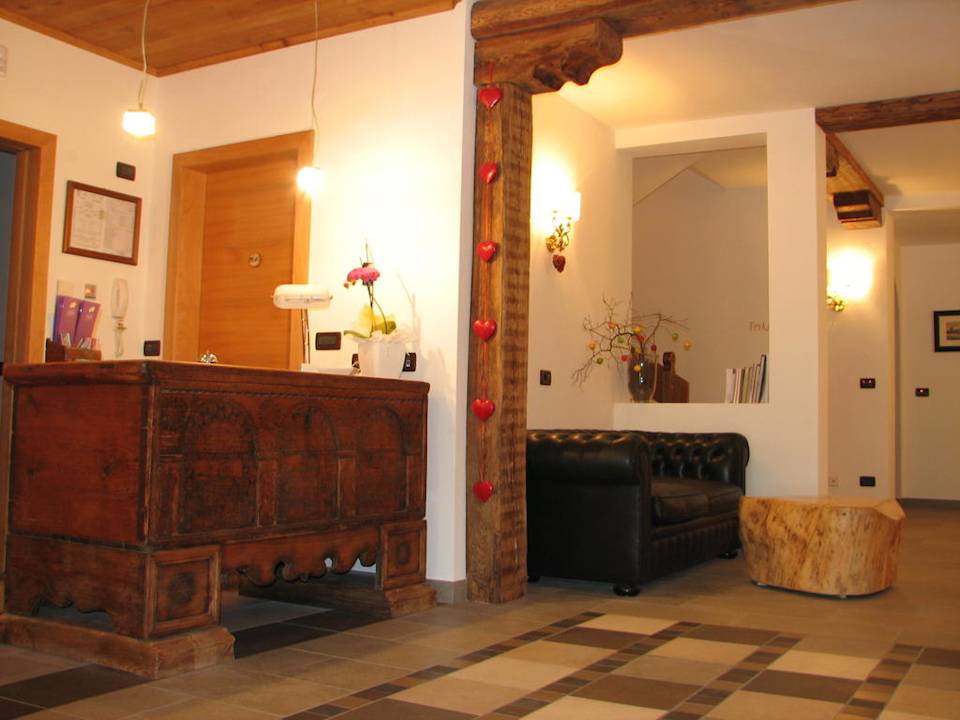 La hall Residence Prapoz