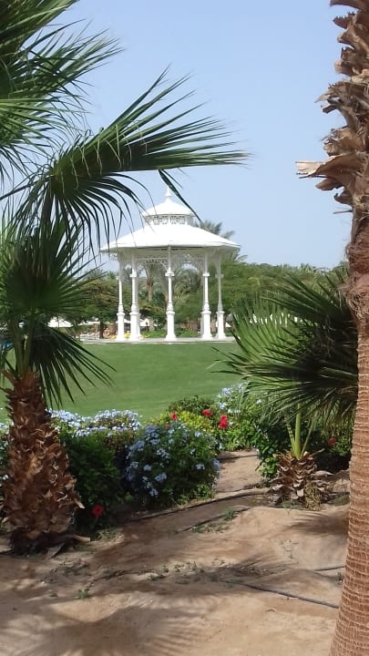 Gartenanlage Steigenberger Aqua Magic