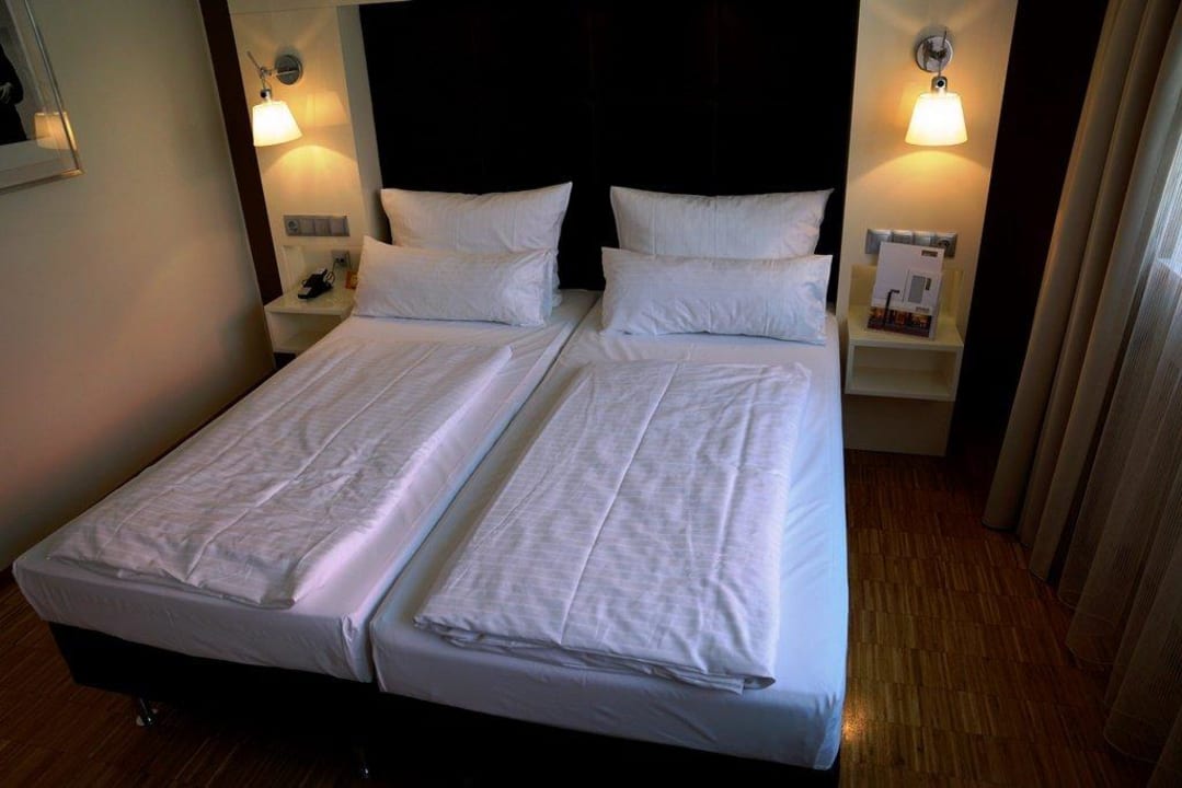 Doppelbett Hotel Santo