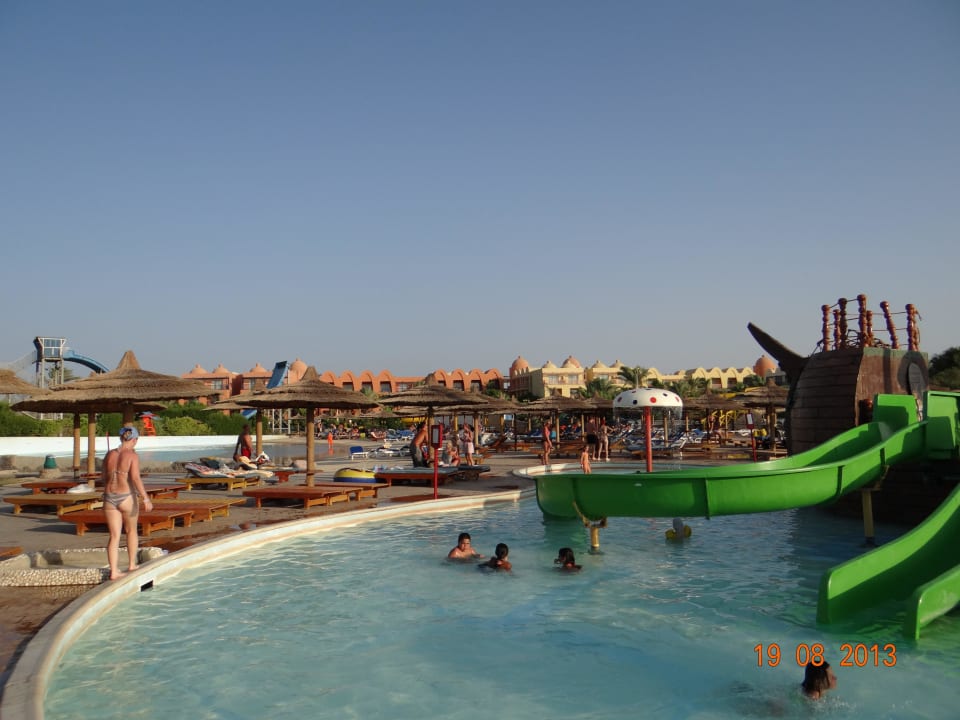 Aqua park Hotel Titanic Palace