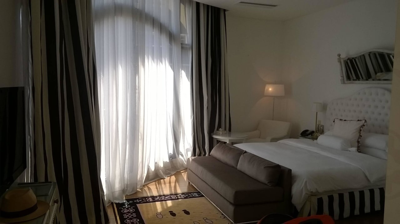 Fenster! Teppich zum Tango lernen ... Tango de Mayo Hotel