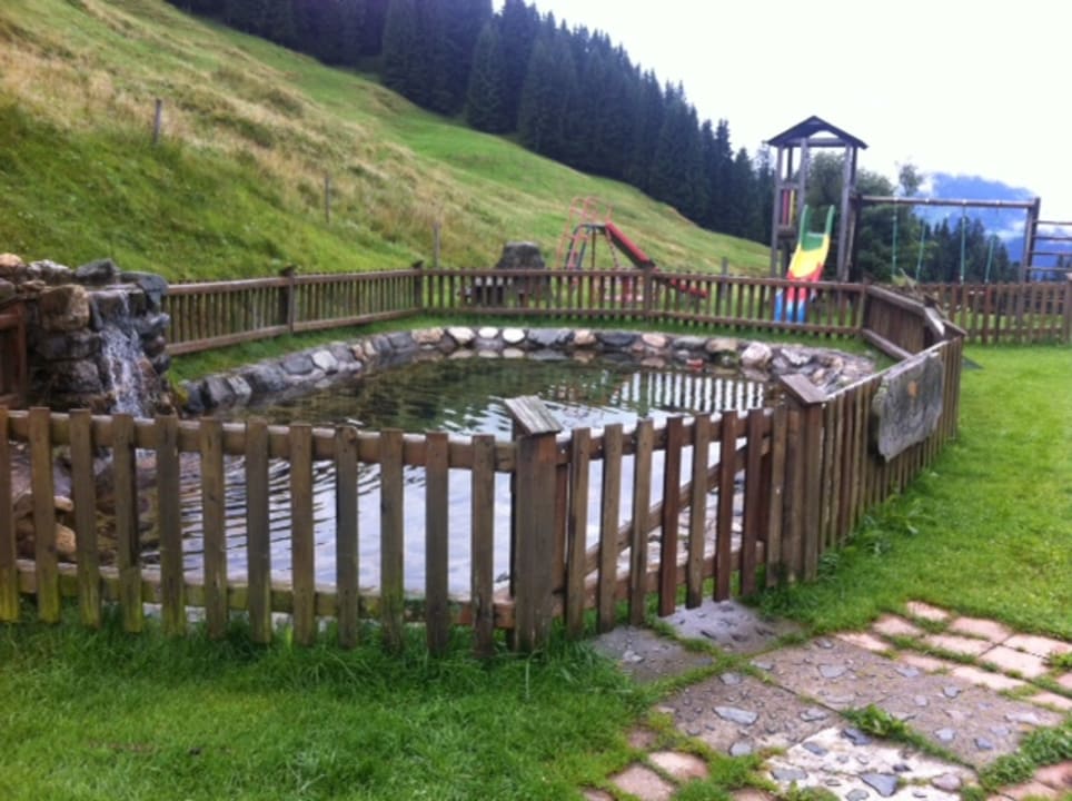 Gartenanlage Hotel Müllneralm - das Hundeparadies