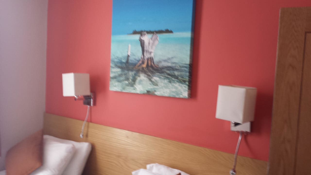 Unser Zimmer (2.Stock) Sheriff Inn Hotel