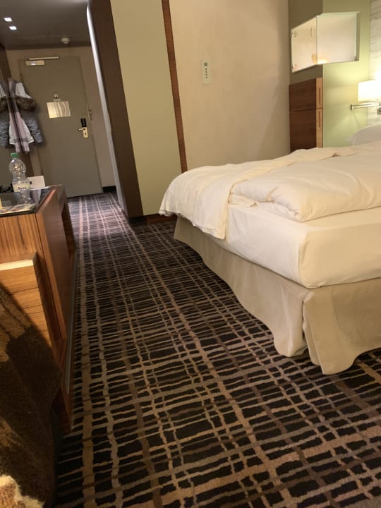 Zimmer Dorint Hotel am Heumarkt Köln