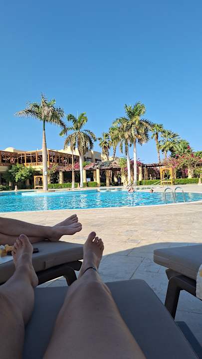 Pool ROBINSON SOMA BAY