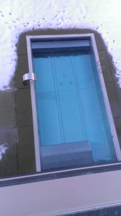 Erlebnis-Gartenpool Sonne Mellau - Feel good Hotel