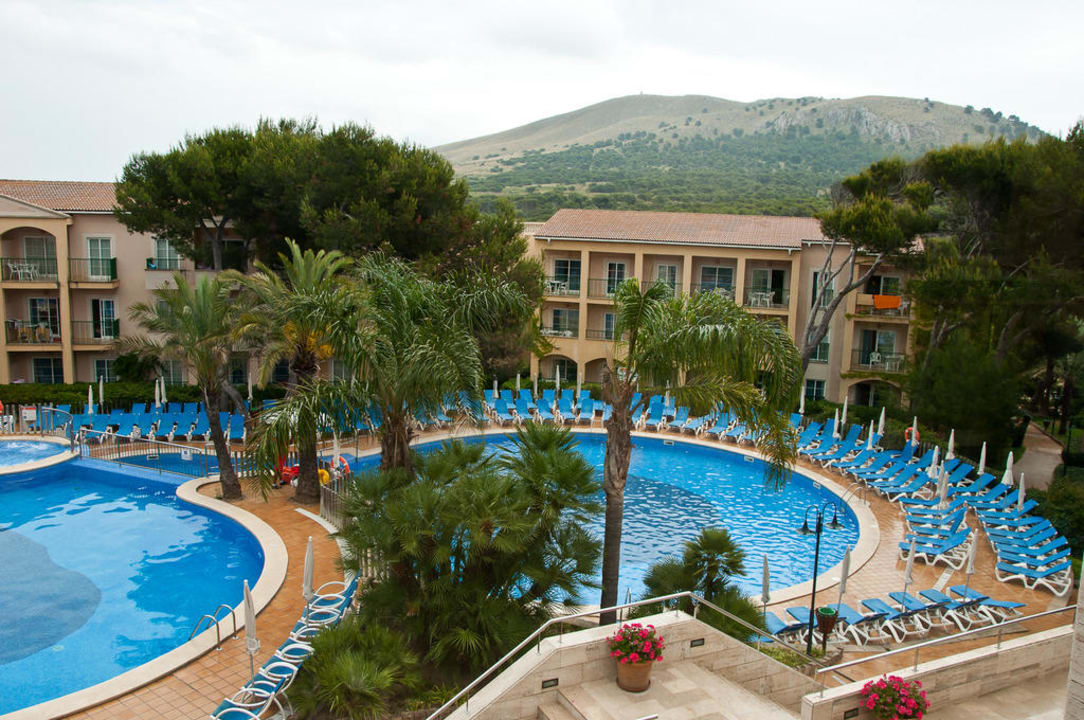 Oberer und unterer Pool Zafiro Cala Mesquida