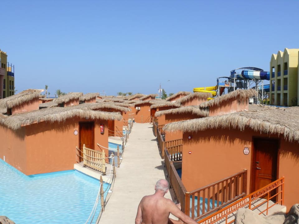 Bungalows Titanic Beach Spa & Aqua Park
