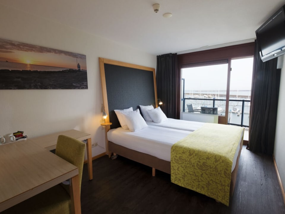 Zimmer Leonardo Hotel IJmuiden Seaport Beach