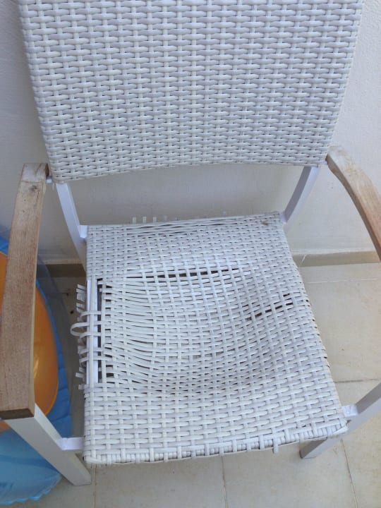 Stuhl auf dem Balkon Sol Cosmopolitan Rhodes