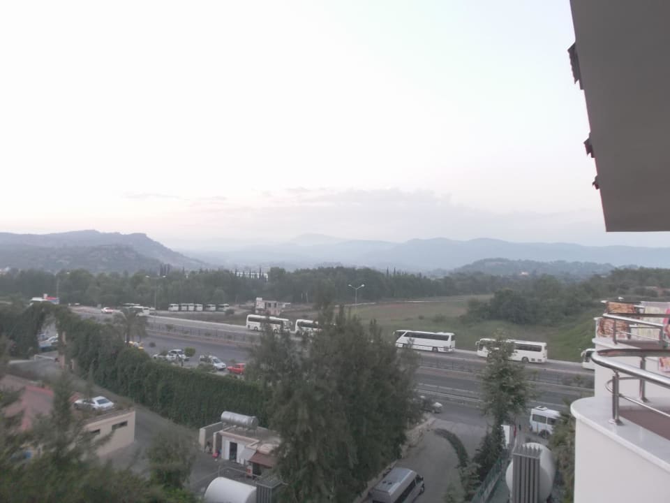 Direkt an der Autobahn Holiday Park Resort