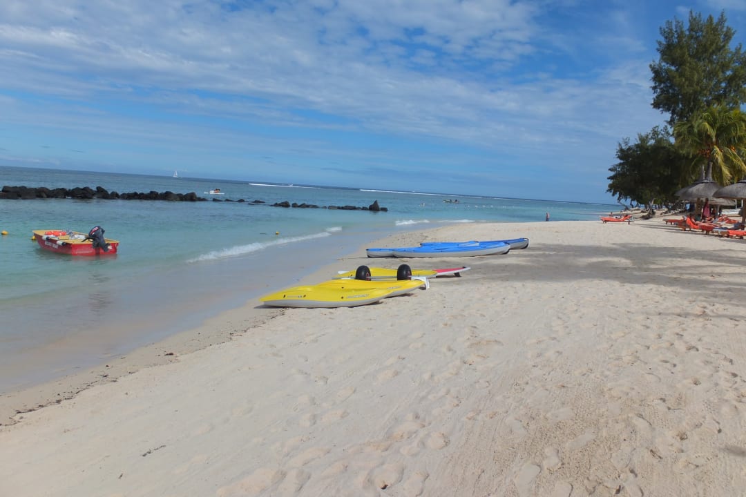 Strand Sands Suites Resort & Spa