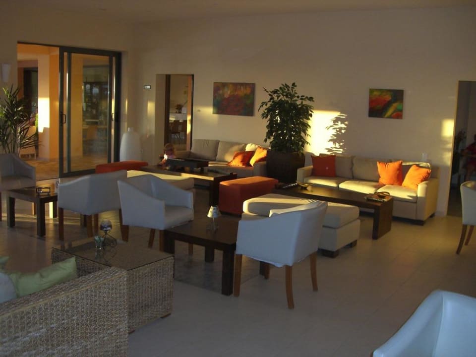 Lobby Hotel Astra Village