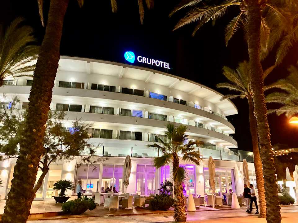 Außenansicht Grupotel Acapulco Playa - Adults Only