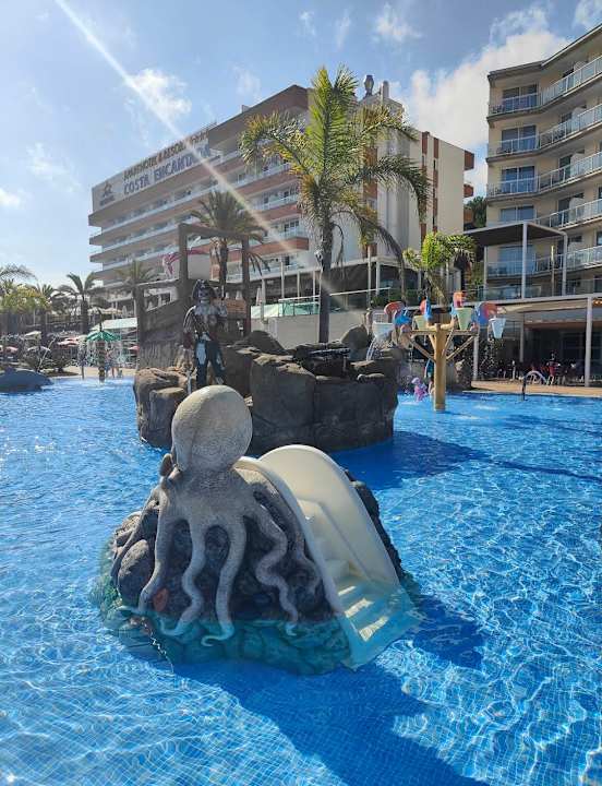Pool Costa Encantada Resort & Suites