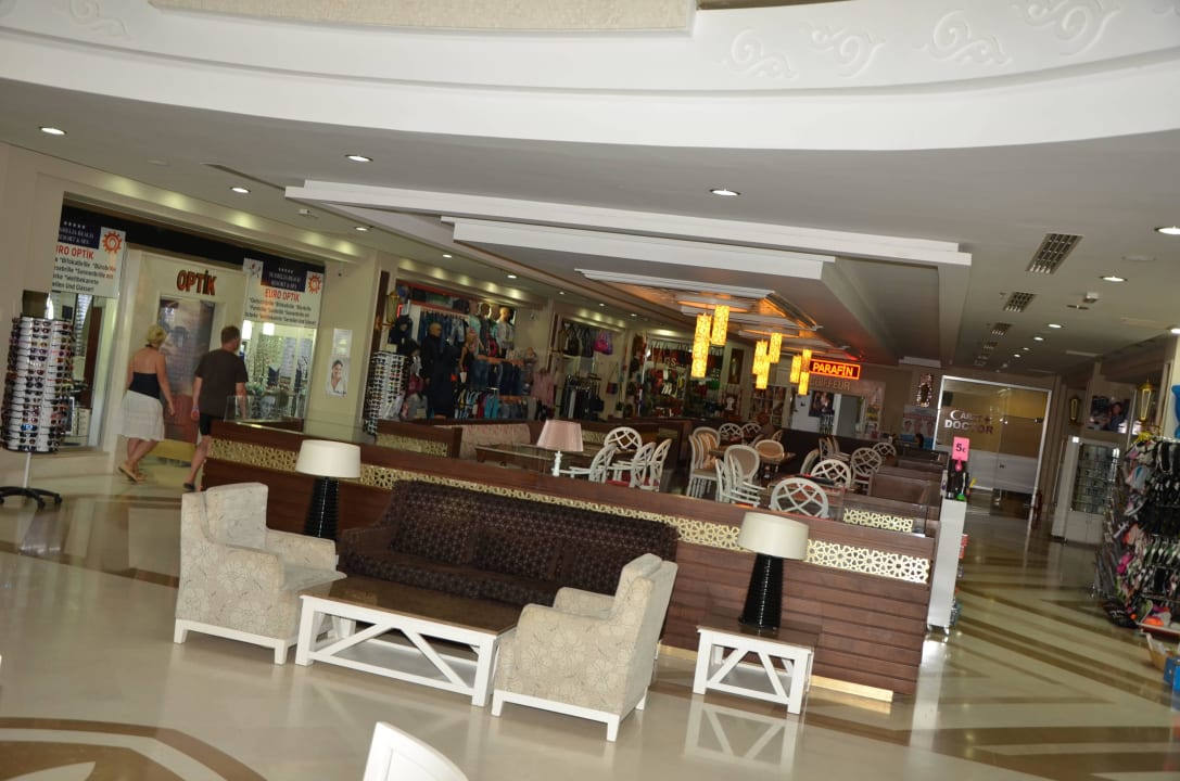 Shopping Seamelia  Seamelia Beach Resort