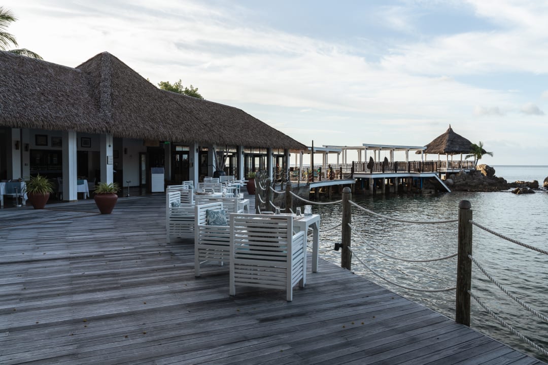 Außenansicht Fisherman's Cove Resort  (Im Umbau/Renovierung)