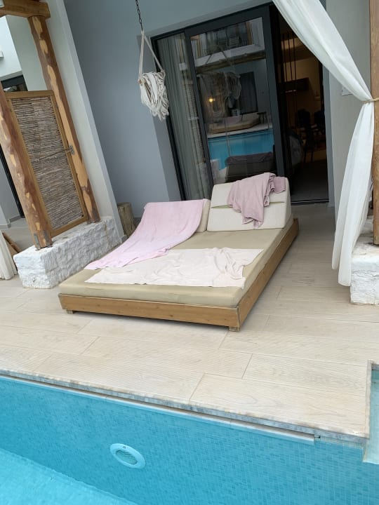 Zimmer Paralos Lifestyle Beach