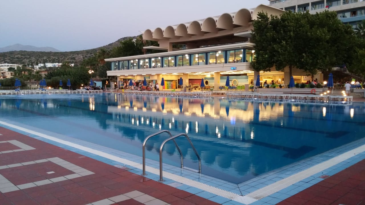 Pool Royal & Imperial Belvedere Resort