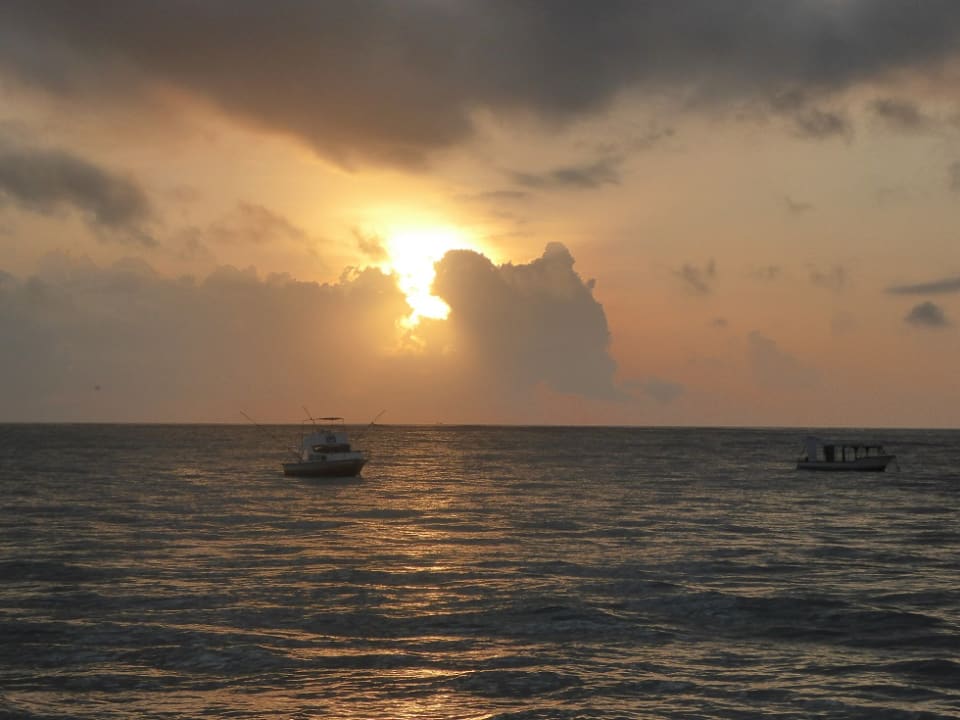 Strand Neptune Village Beach Resort & Spa