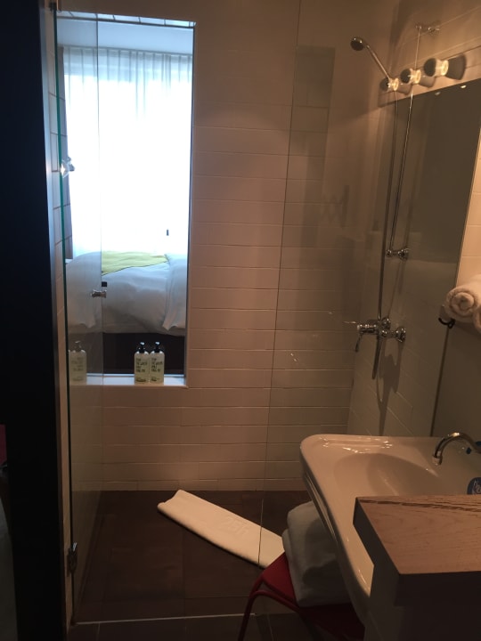 Zimmer 25hours Hotel Wien beim MuseumsQuartier