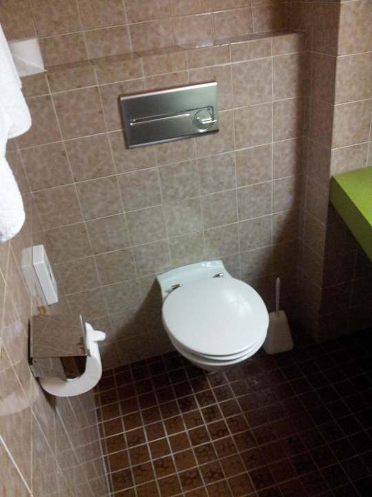 WC Pension Gletscherblick