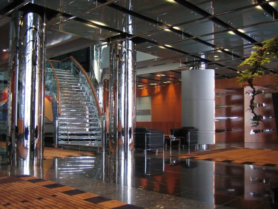 Hilton Dubai Creek Golden Sands Hotel Creek