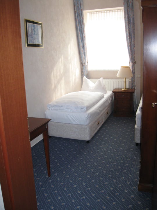 1.Schlafzimmer mit getrennten Betten Villa Sommerfreude