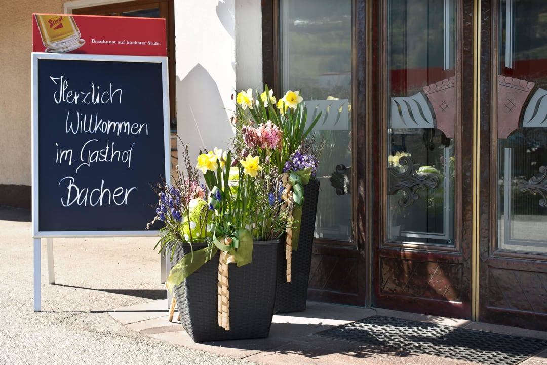 Willkommen im Gasthof Bacher Gasthof Bacher