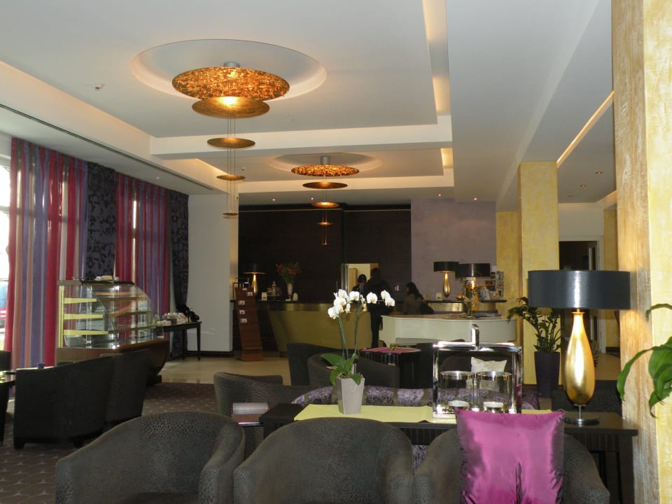 Rezeption Hotel Holzapfel