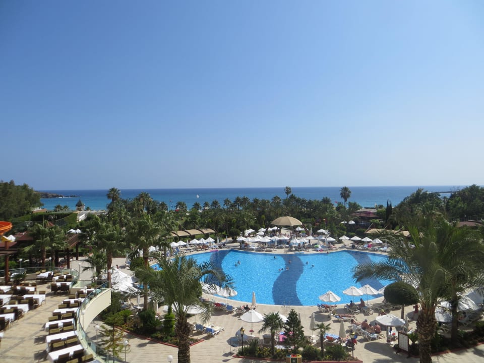Von der Lobbyterrasse Saphir Resort & Spa