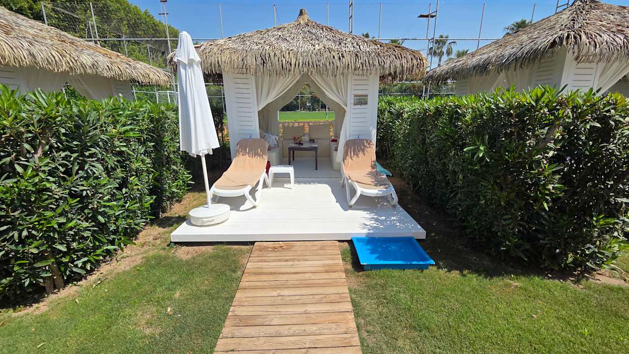 Strand Adalya Elite Lara