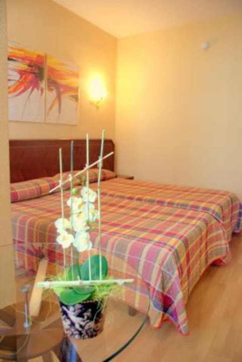 Habitacion doble Hotel Unzaga Plaza