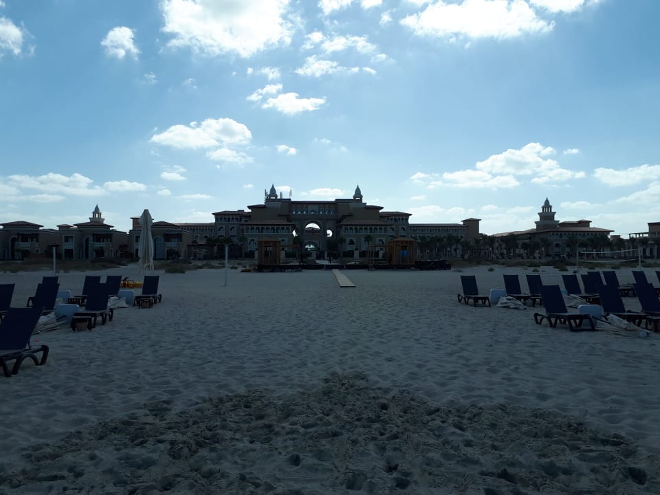 Strand Rixos Premium Saadiyat Island