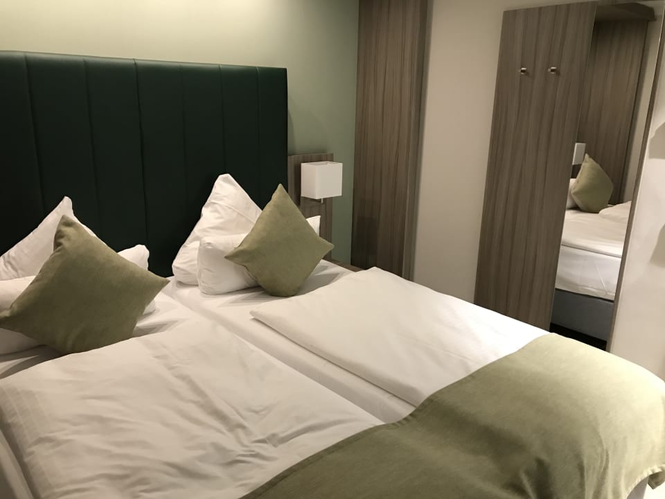 Zimmer Best Western Hotel Regence