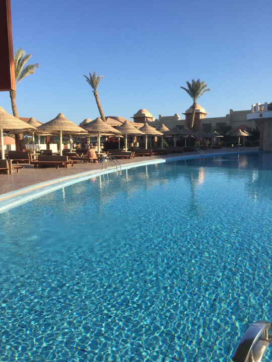 Pool Serenity Alpha Beach