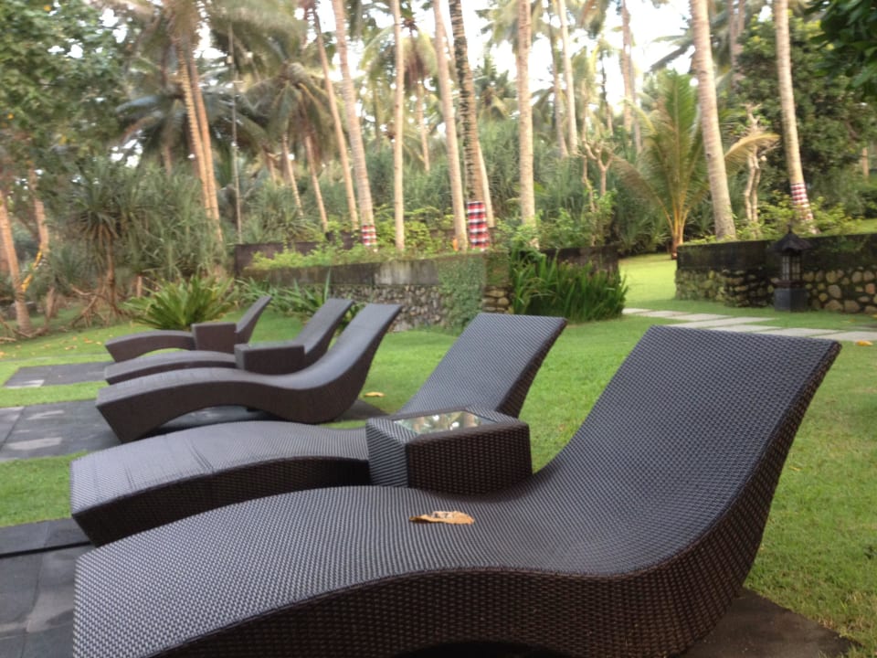 Liegen Kelapa Retreat & Spa