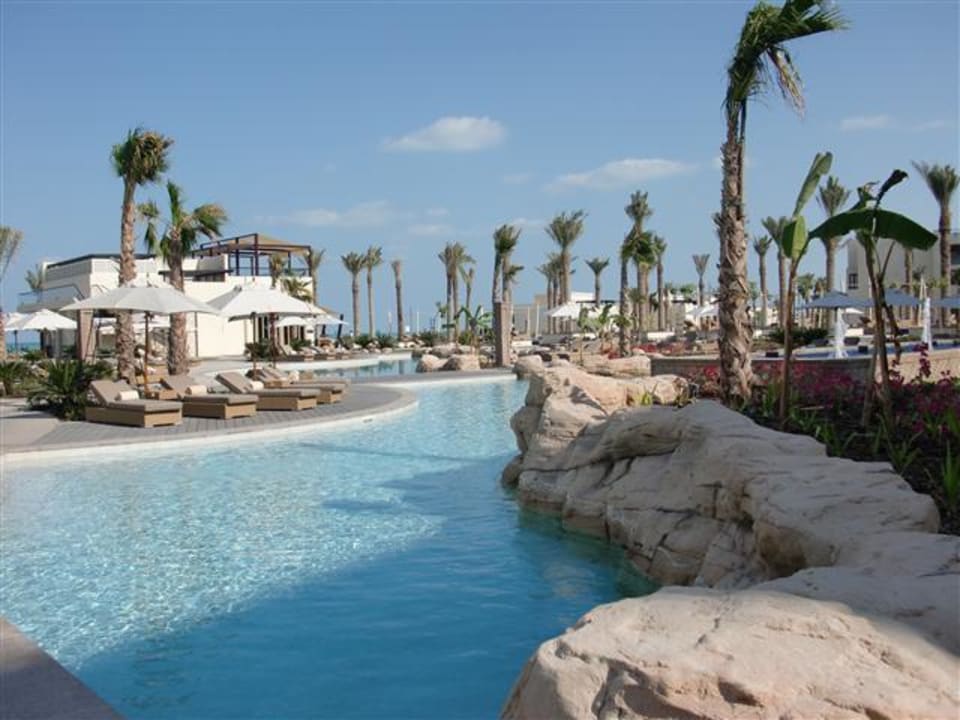 Pool Park Hyatt Abu Dhabi Hotel and Villas